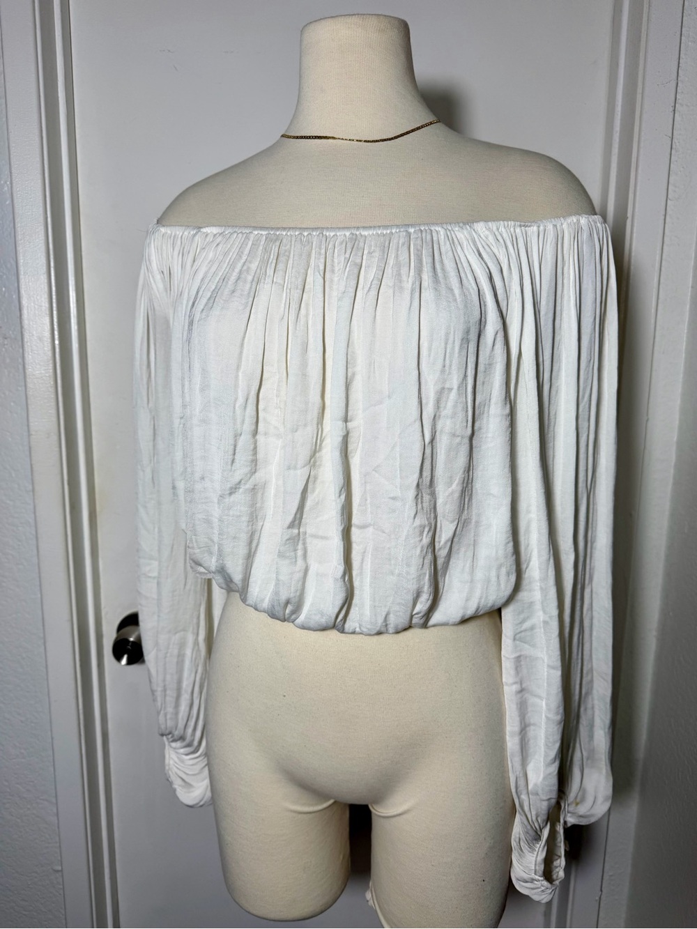 Forever 21 White Off-Shoulder Peasant Top
